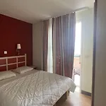 Apartment Duplex 3 Pieces Avec Solarium Et Acces Piscines - Fr-1-504-668 *