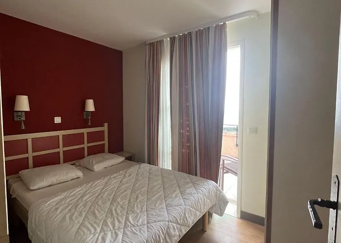 Apartment Duplex 3 Pieces Avec Solarium Et Acces Piscines - Fr-1-504-668 *